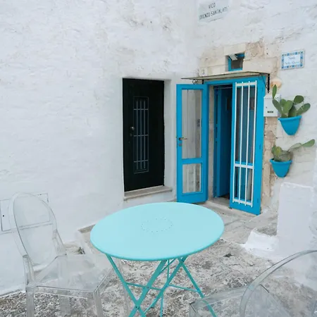 Nella Roccia Tatil Evi Ostuni