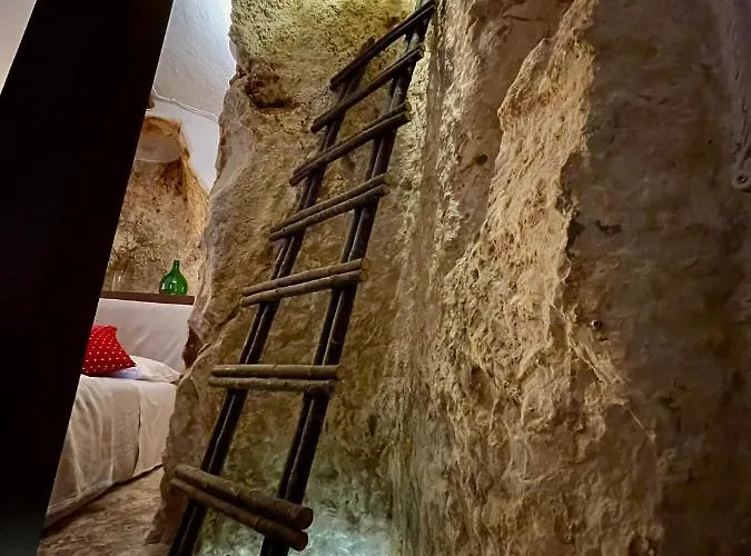 Nella Roccia Casa de Férias *